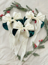 Load image into Gallery viewer, Vintage Christmas
