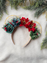 Load image into Gallery viewer, Mistletoe Kisses ❤️
