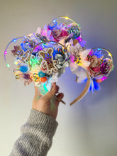 Load image into Gallery viewer, Pastel Gingerbread
